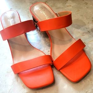Size 8 Jessica Carlyle sandals